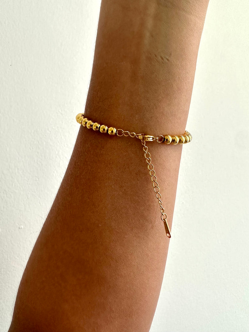 Gold Pleated Bead Chain Bracelet