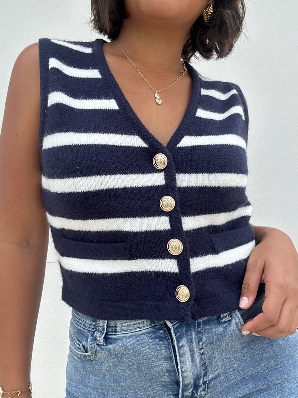 Cropped Ornate Knit Vest