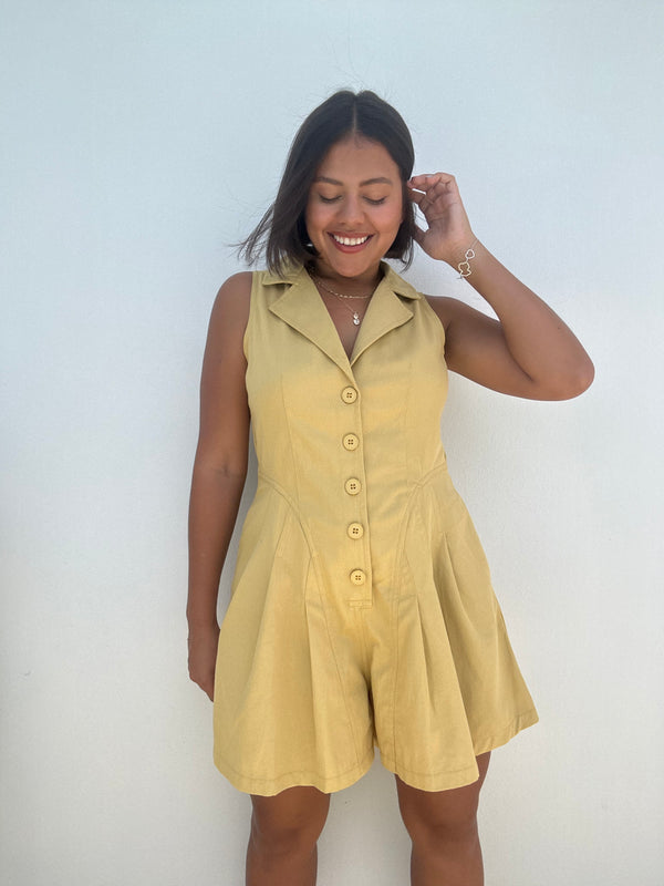 Sleeveless collared Vest Button Up Romper