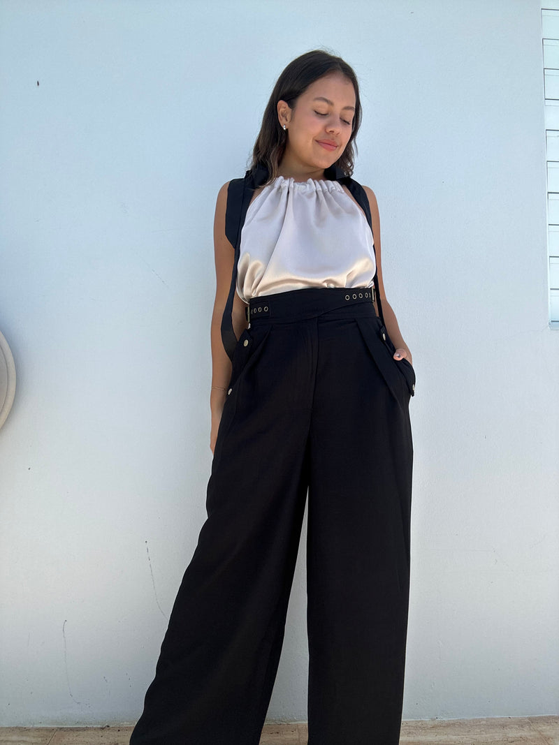 Pocketed Buckle Detail Wide Trousers